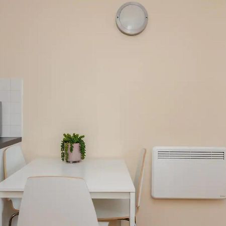 Vivid Apartment In Central לונדון מראה חיצוני תמונה