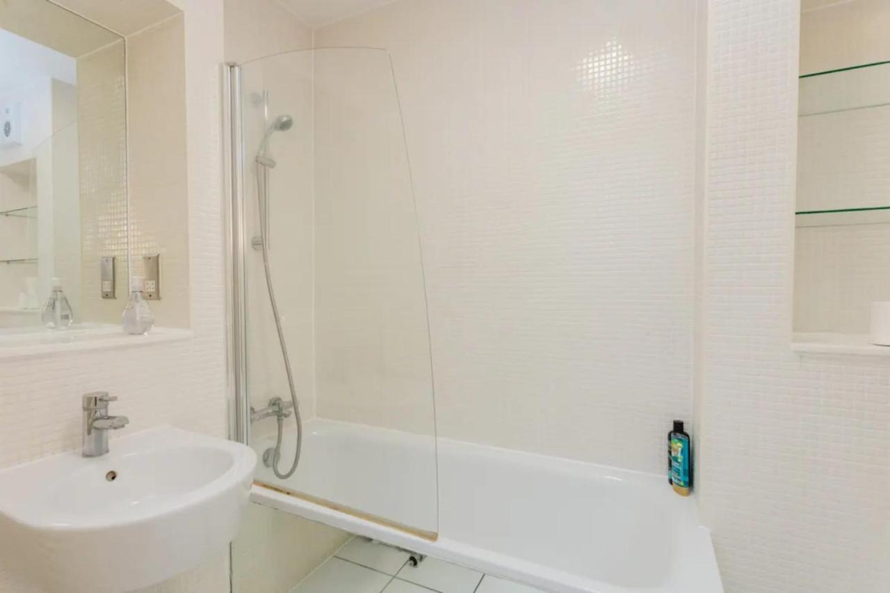 Vivid Apartment In Central לונדון מראה חיצוני תמונה